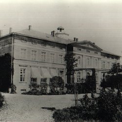 Schloss Karow - Doppelschloss - Geschichte